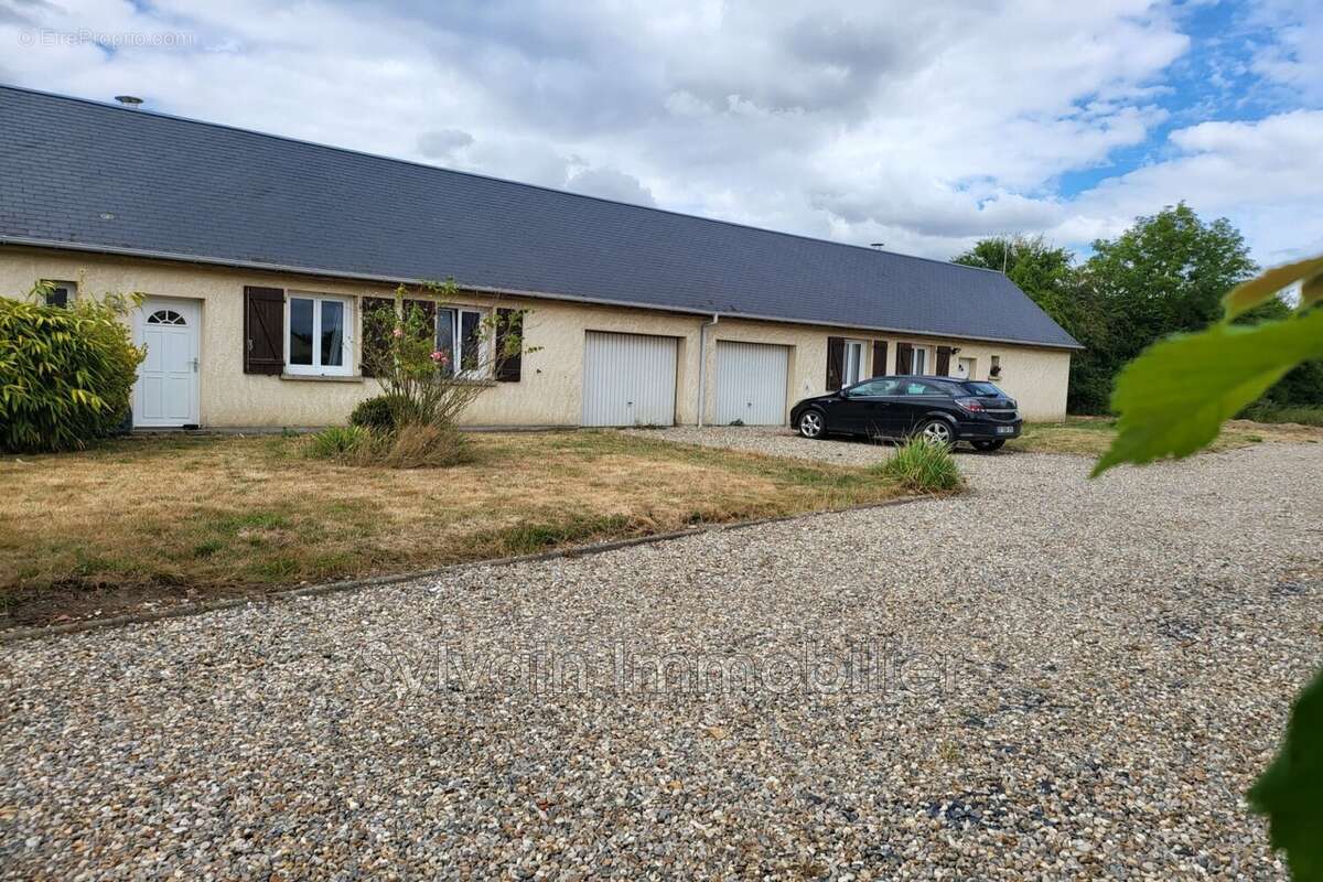 Maison 112 m² à Moliens  - photo 2