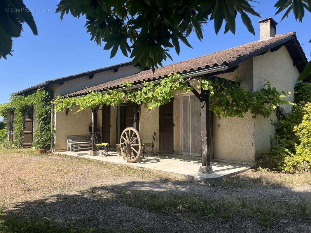 Maison à CARDAILLAC