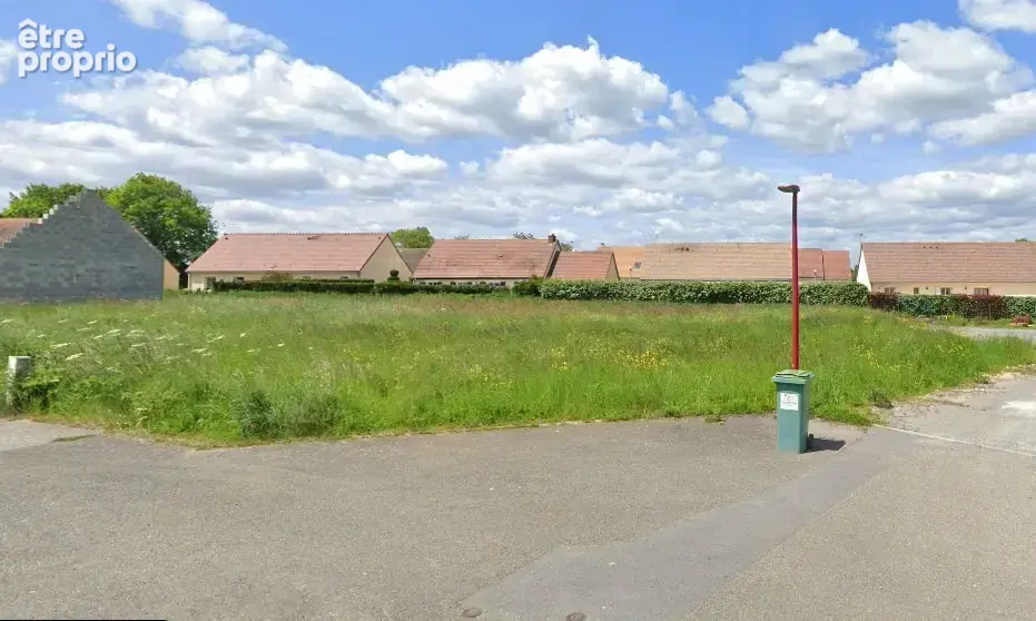 Terrain 673 m² à vendre à La Chapelle-Du-Bois (72400) - photo 2