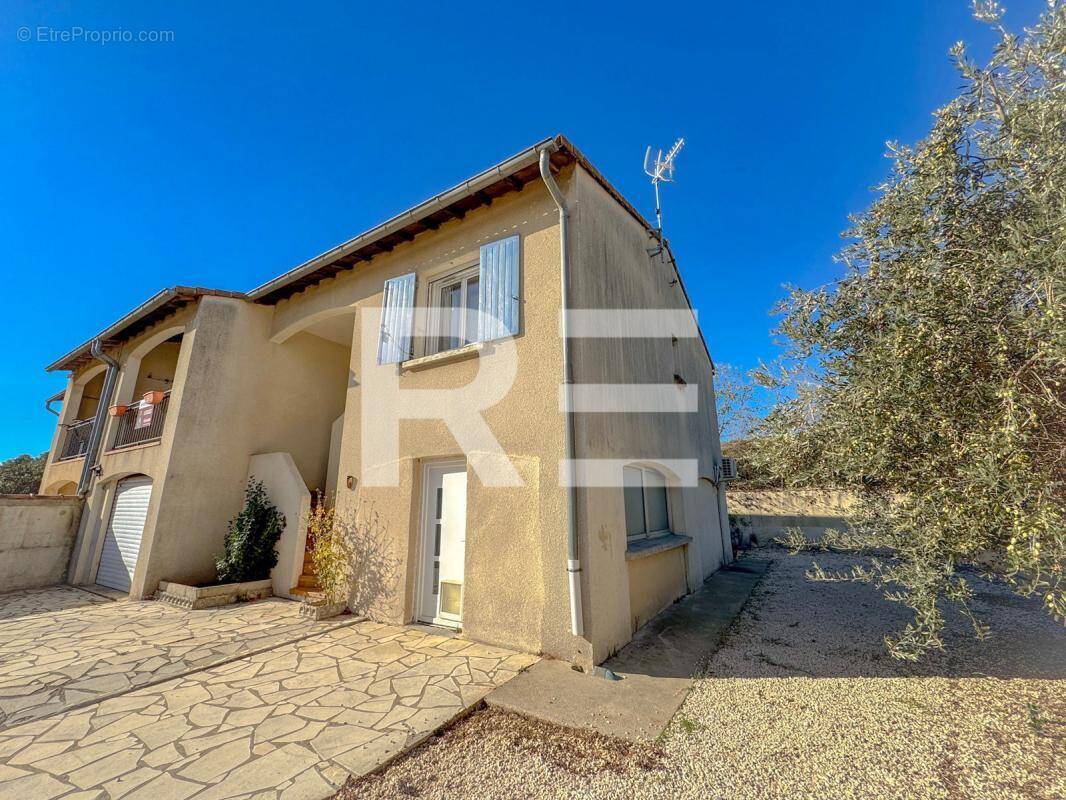 Maison à SAINT-GILLES