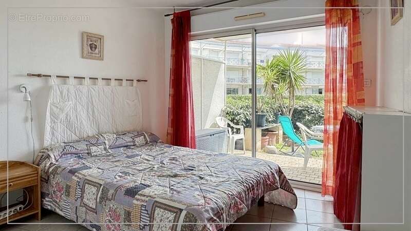Dpt Hérault (34), à vendre FRONTIGNAN-PLAGE appartement T3 de 51 m²  - Plain pied- Front de mer - photo 8