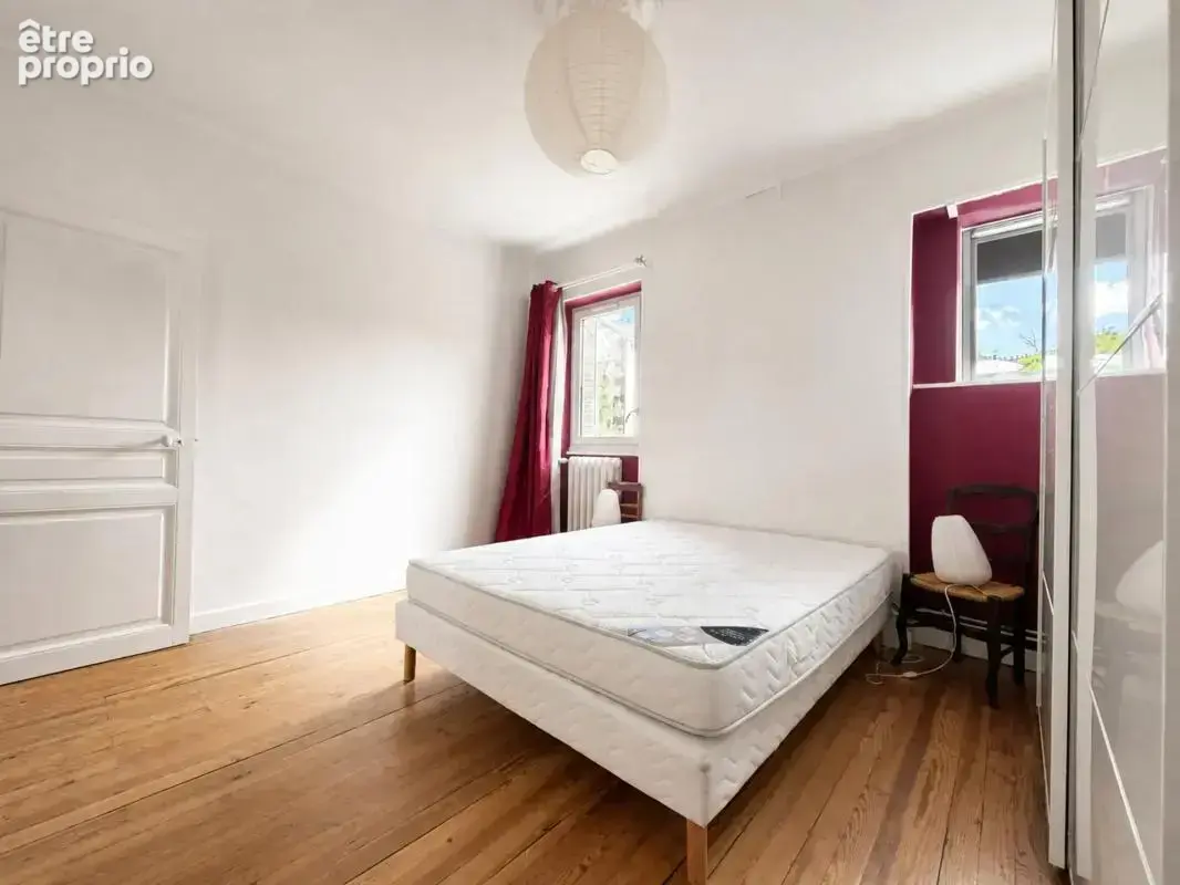 Appartement de charme, 5 pièces de 100 m² à Chamalières-Royat - photo 4