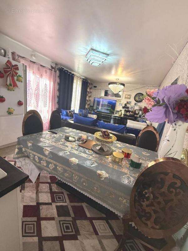 Maison à LES PAVILLONS-SOUS-BOIS