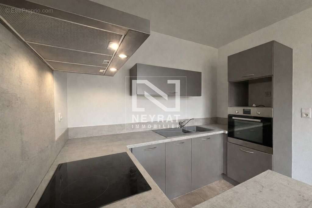Appartement à MONTCEAU-LES-MINES