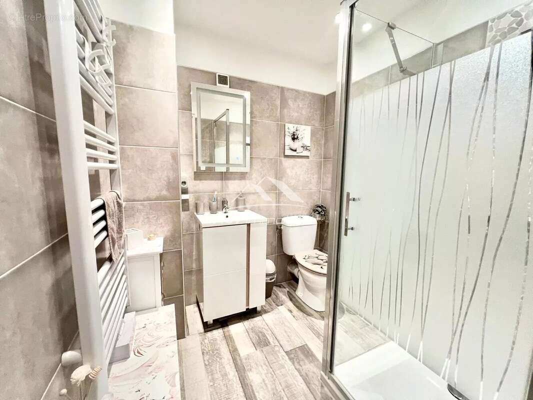 Maison à SAINT-MARTIN-DE-VALGALGUES