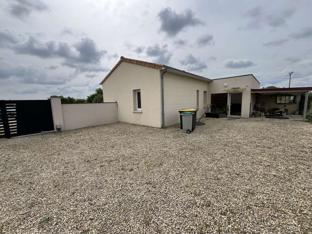 Maison à CERSAY