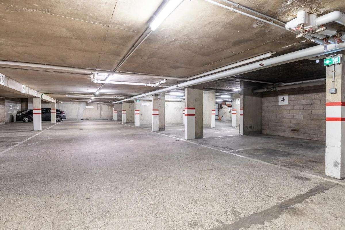 Appartement à PARIS-19E