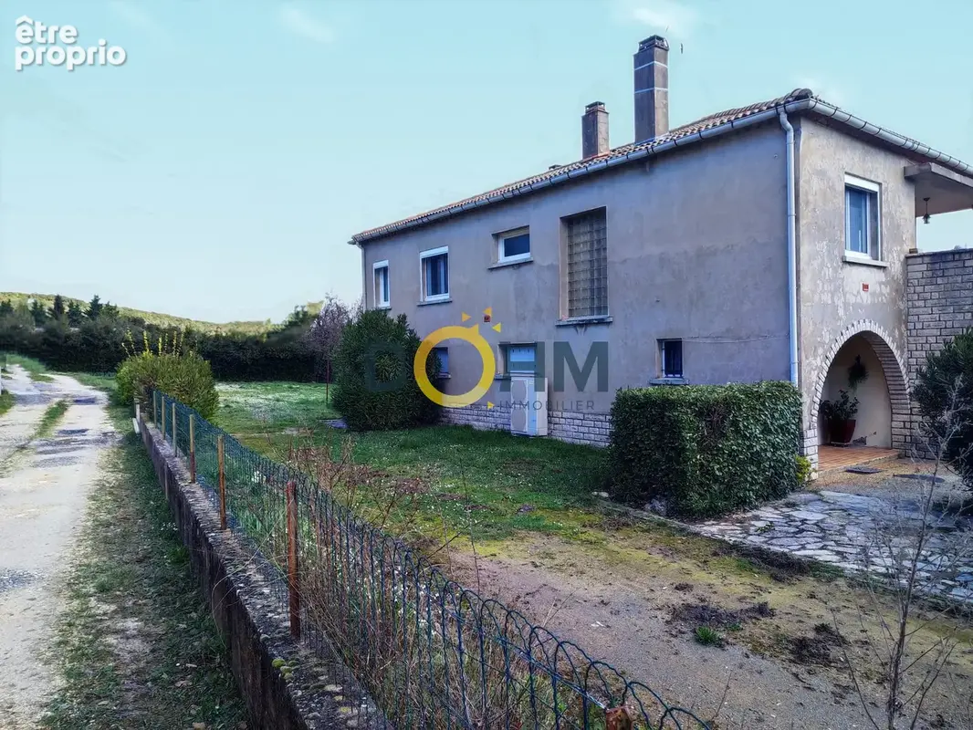 Maison à ROUSSON