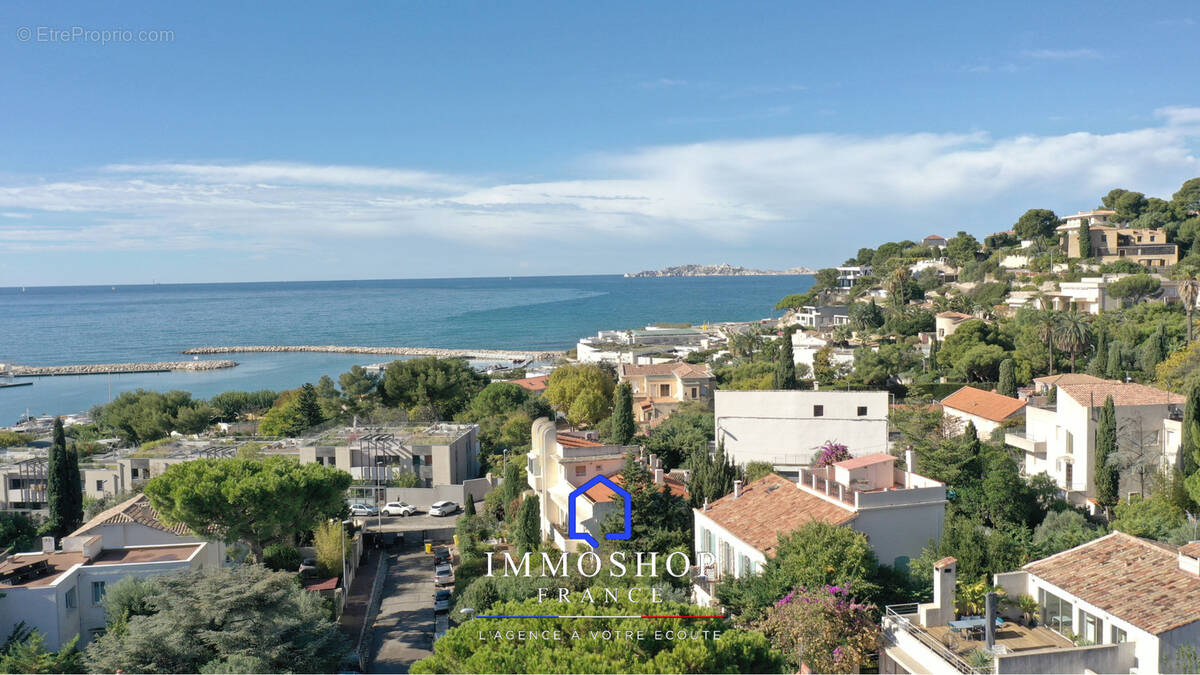 Appartement à MARSEILLE-7E