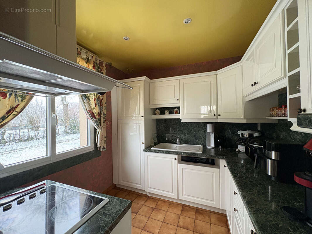 Maison à SAINT-DENIS-SUR-SARTHON