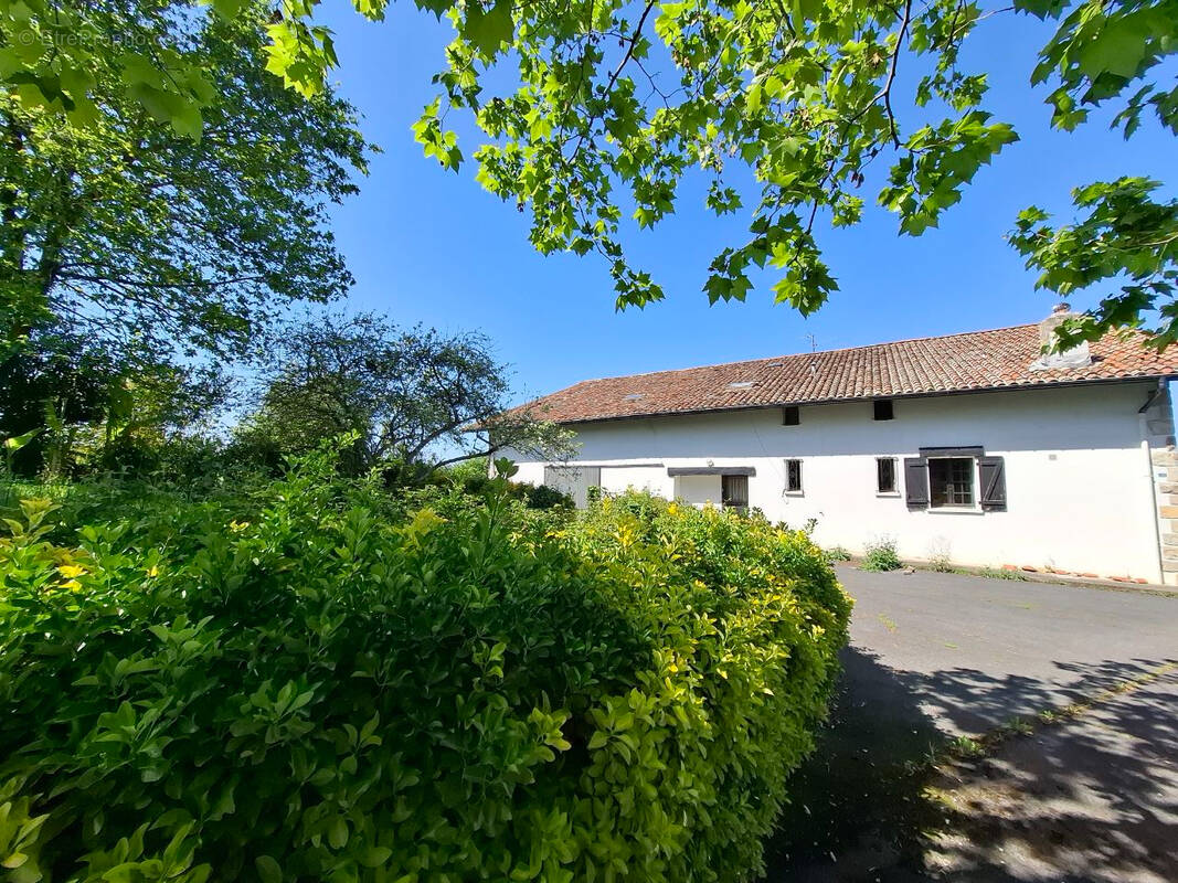 Appartement à URRUGNE
