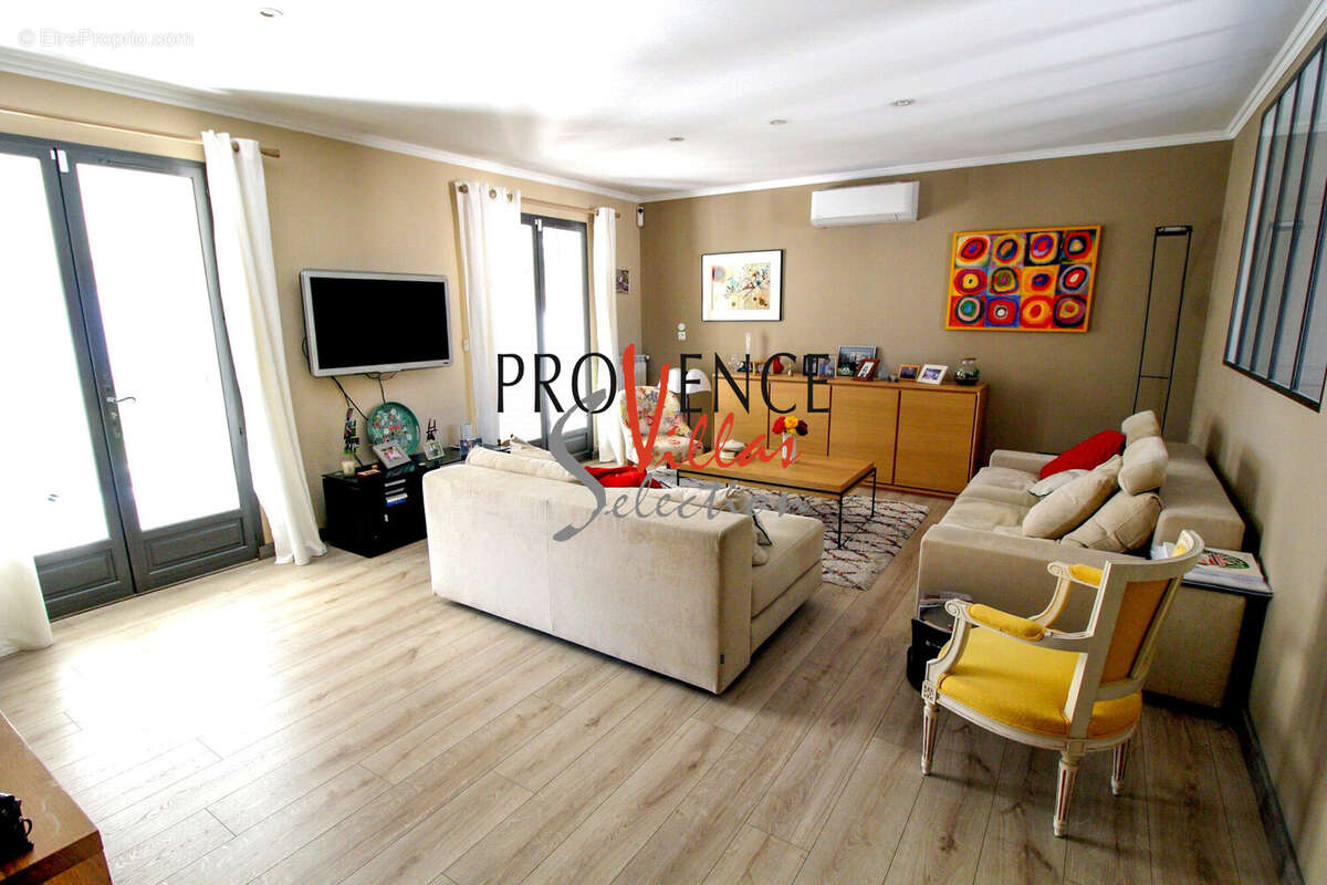 Maison à SAINT-REMY-DE-PROVENCE