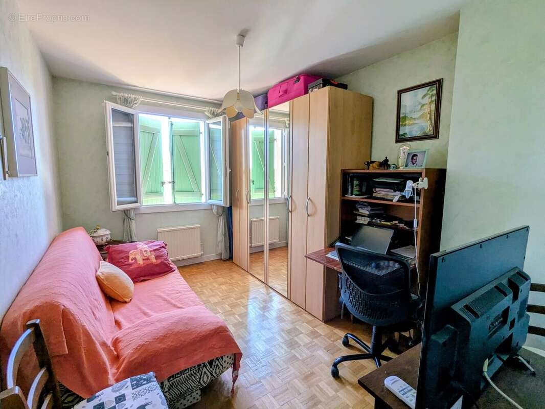 Maison 127 m² à Hurigny  - photo 15