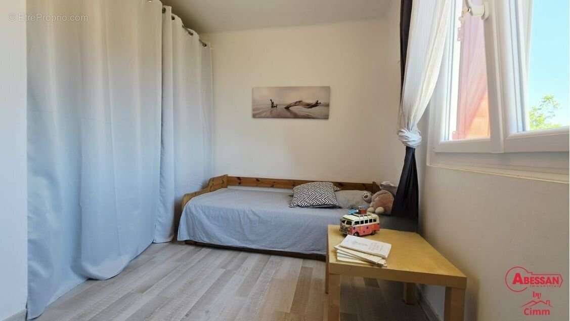 Maison 98 m² à Ales  - photo 18