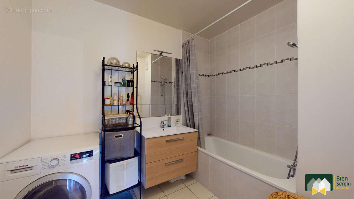 Salle de bains  - Appartement à CHARTRES