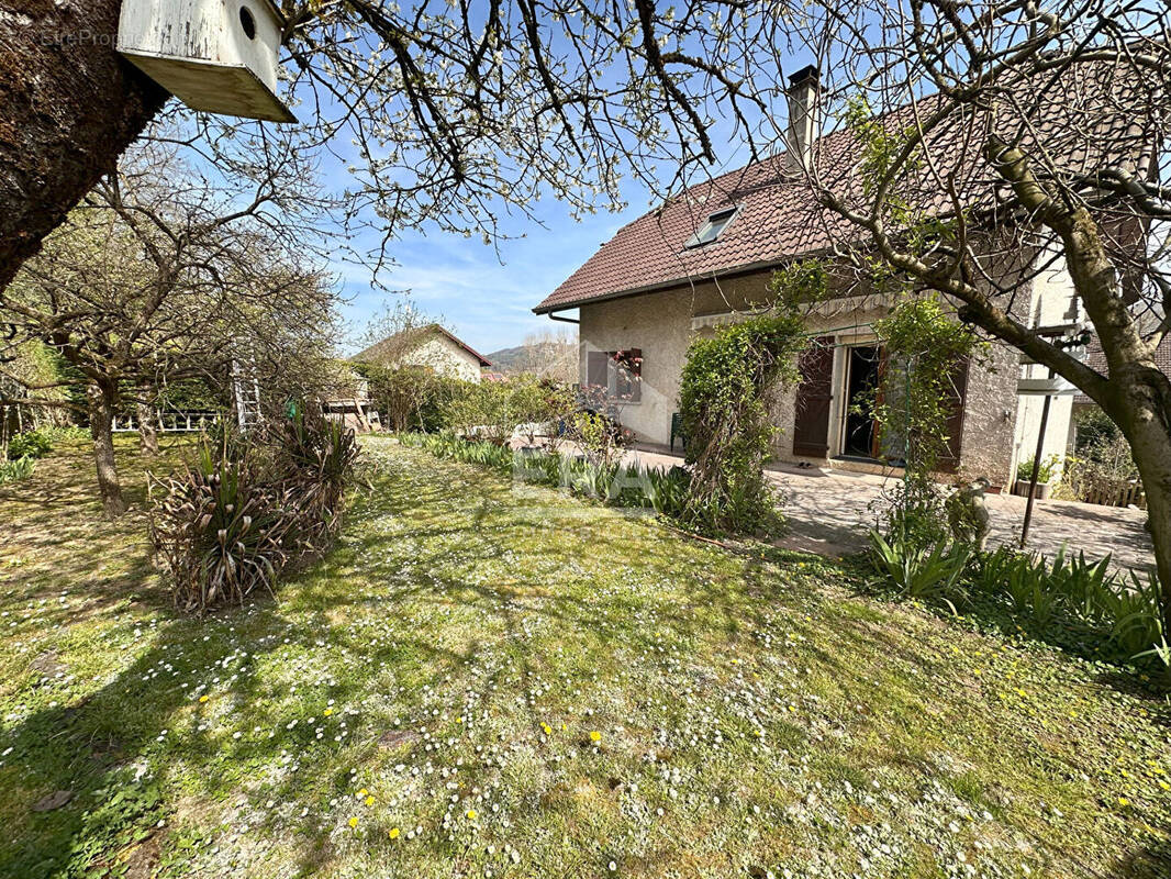 Maison à GRESY-SUR-AIX