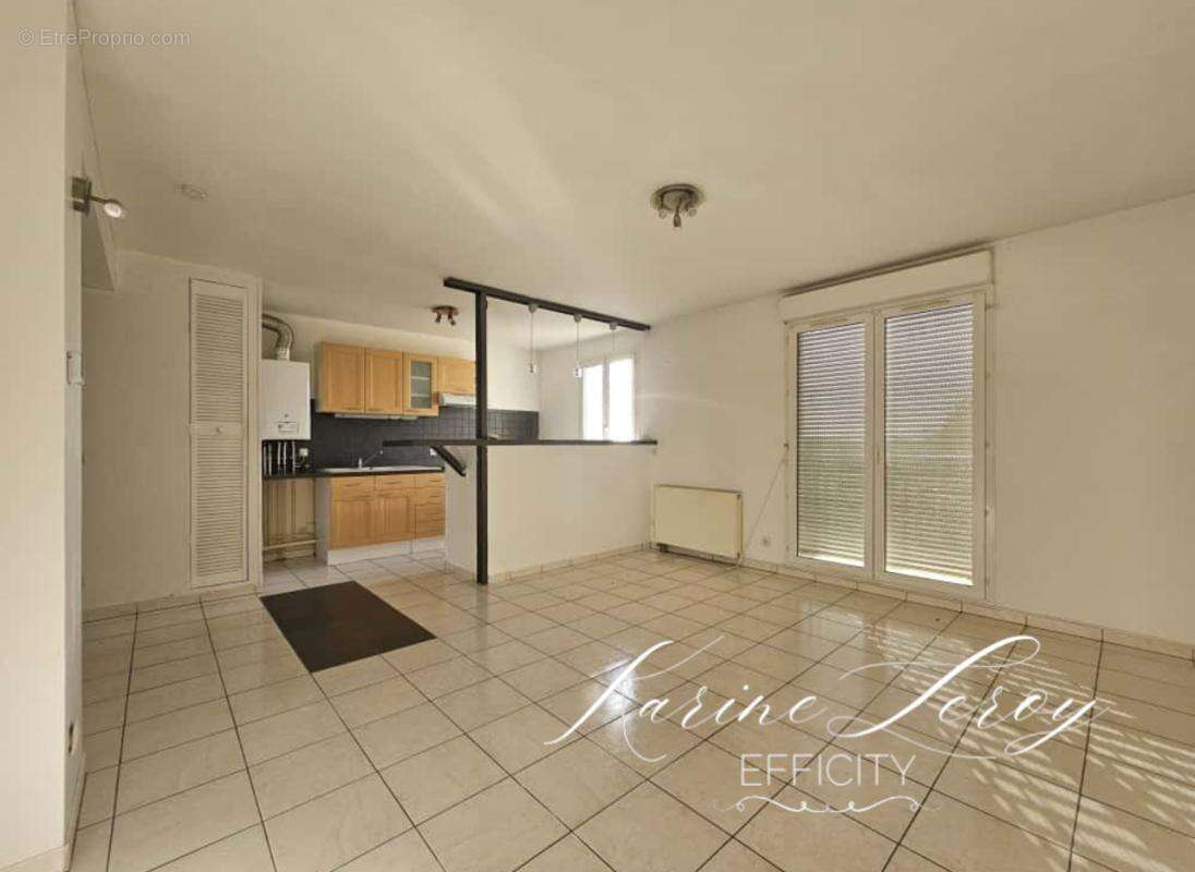 Appartement à MARLY-LA-VILLE