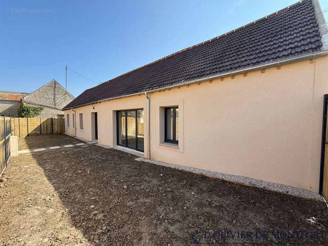 Maison à MONTFORT-L'AMAURY