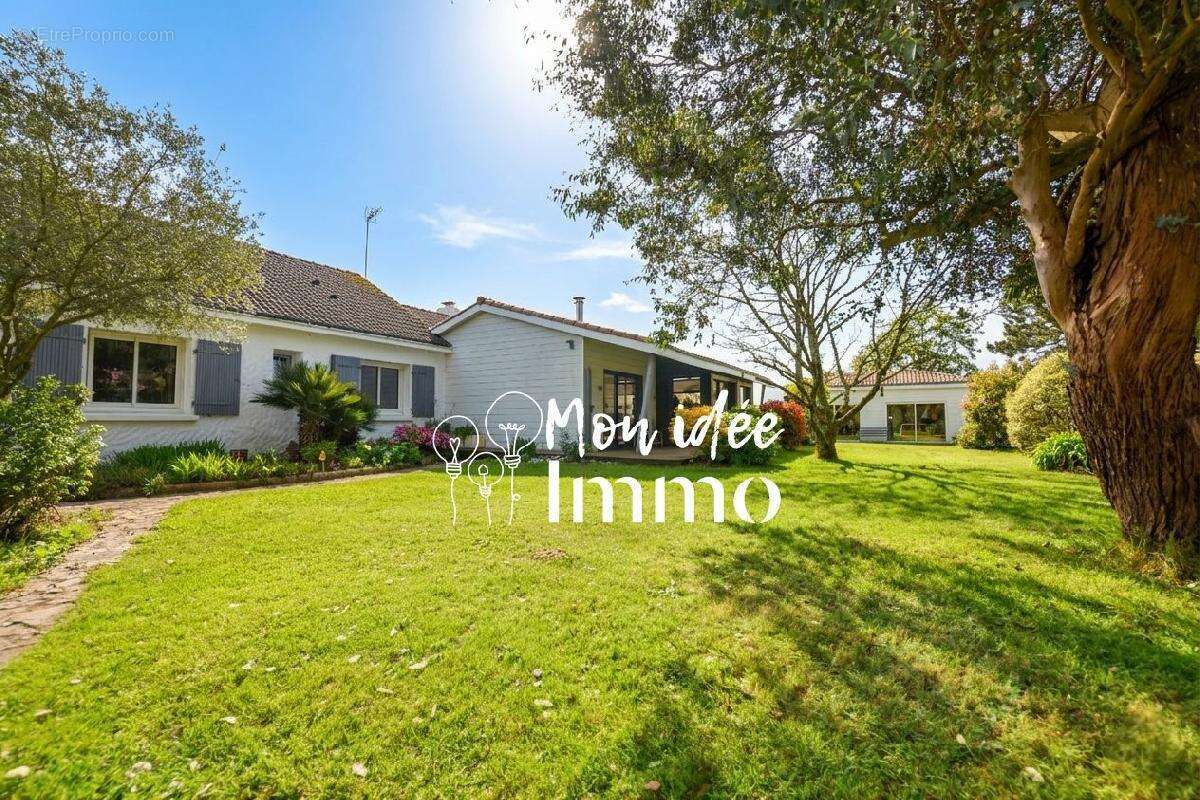 Maison à SAINT-MICHEL-CHEF-CHEF