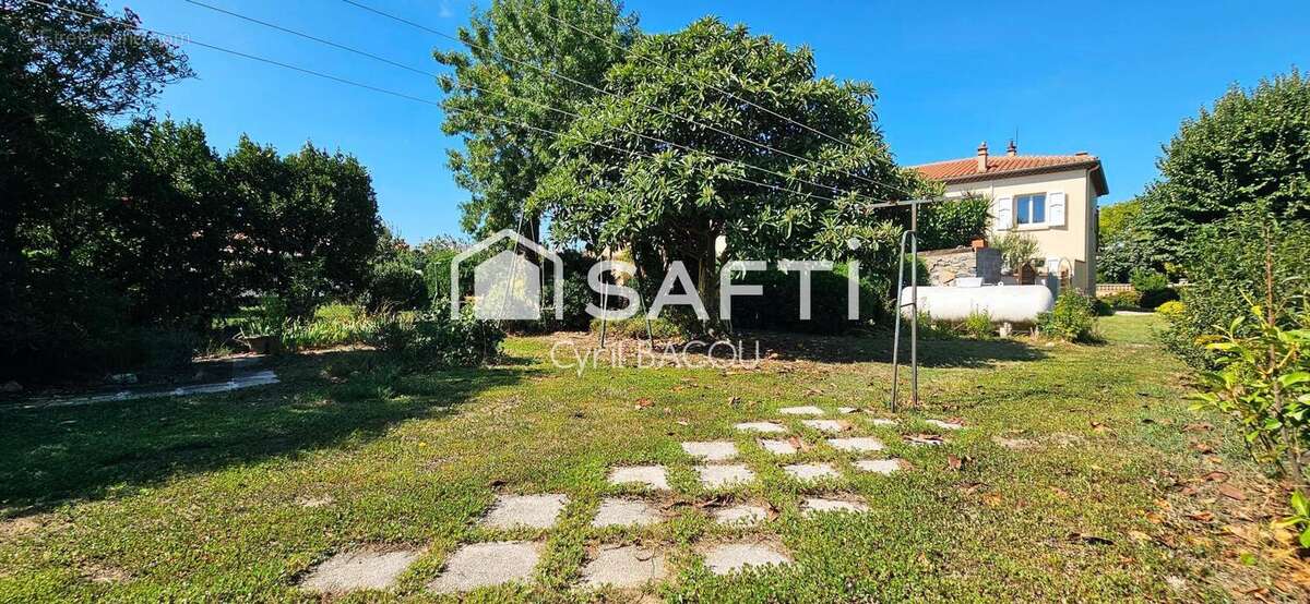 Photo 2 - Maison à TOULOUGES