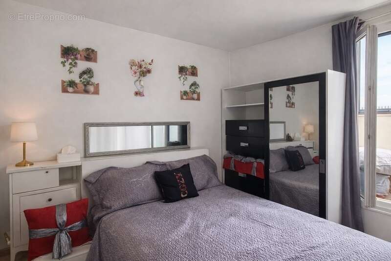 Maison à vendre 3 pièces avec dépendance LES PAVILLONS SOUS BOIS (93) - photo 3