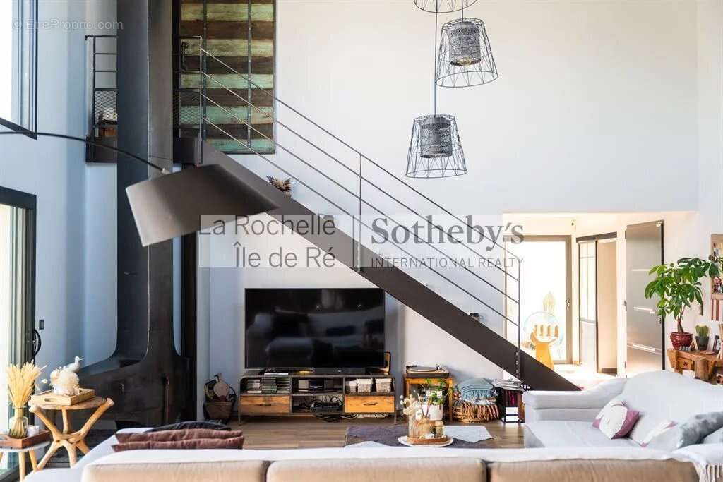 Villa contemporaine de 360 m2 - photo 10