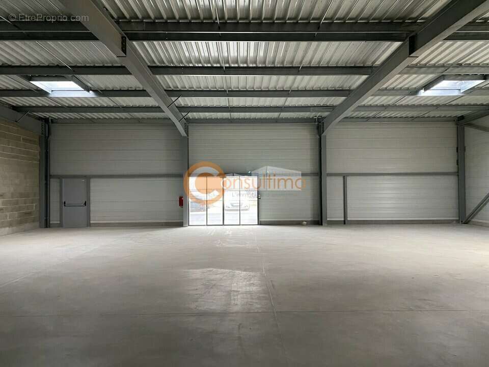Local commercial à vendre - photo 6