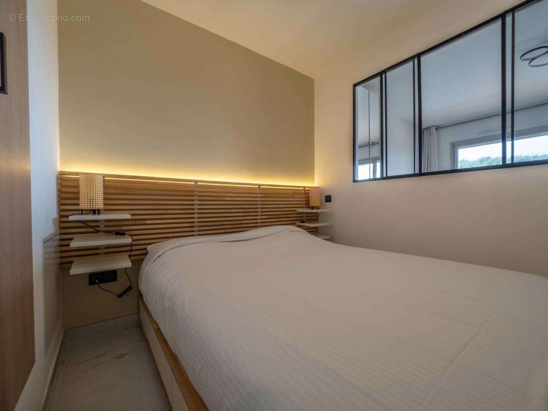 Appartement à VALLAURIS