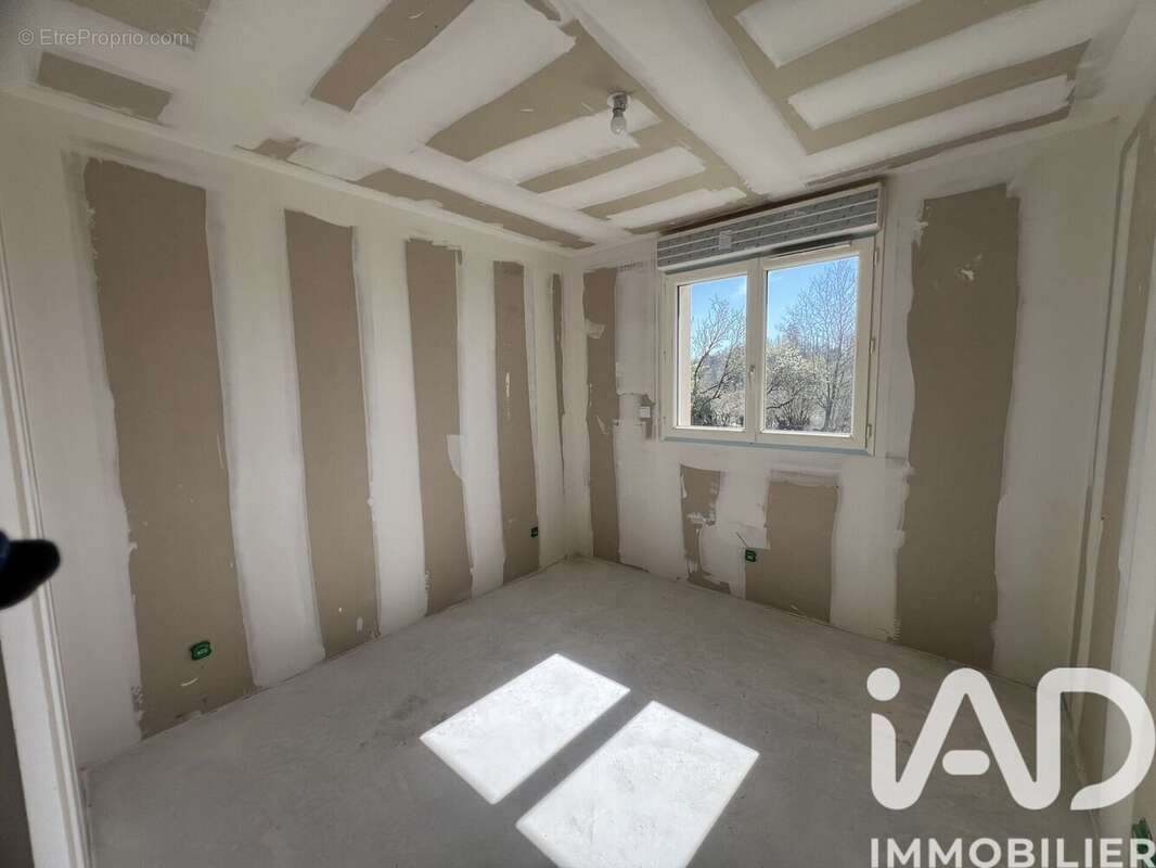Photo 8 - Maison à SAINT-BRICE-SUR-VIENNE