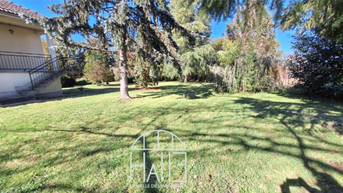 Maison à SAINT-JUNIEN