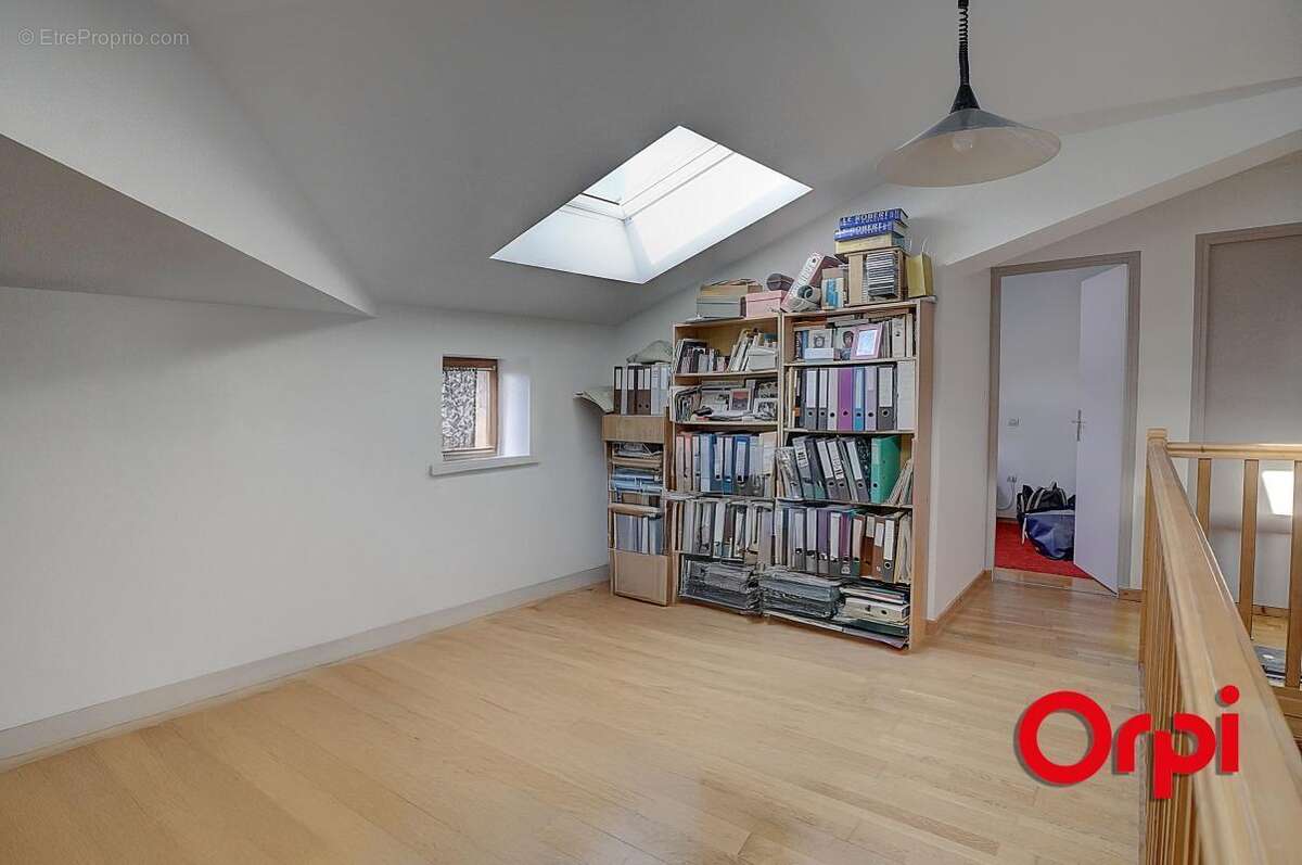 Maison à CAILLOUX-SUR-FONTAINES