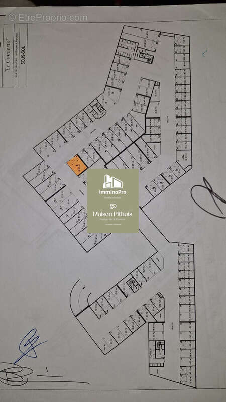 Appartement à LA ROQUE-D'ANTHERON