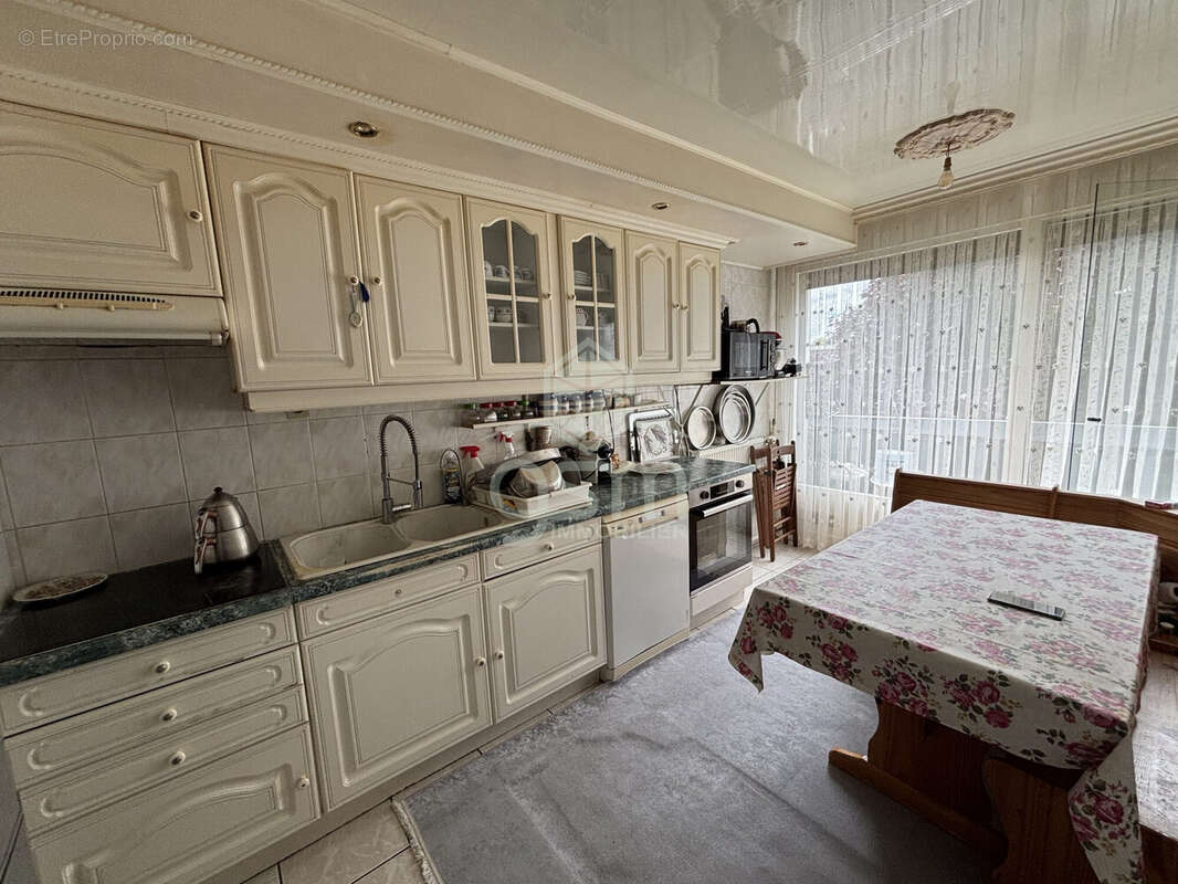 Appartement à JOUE-LES-TOURS