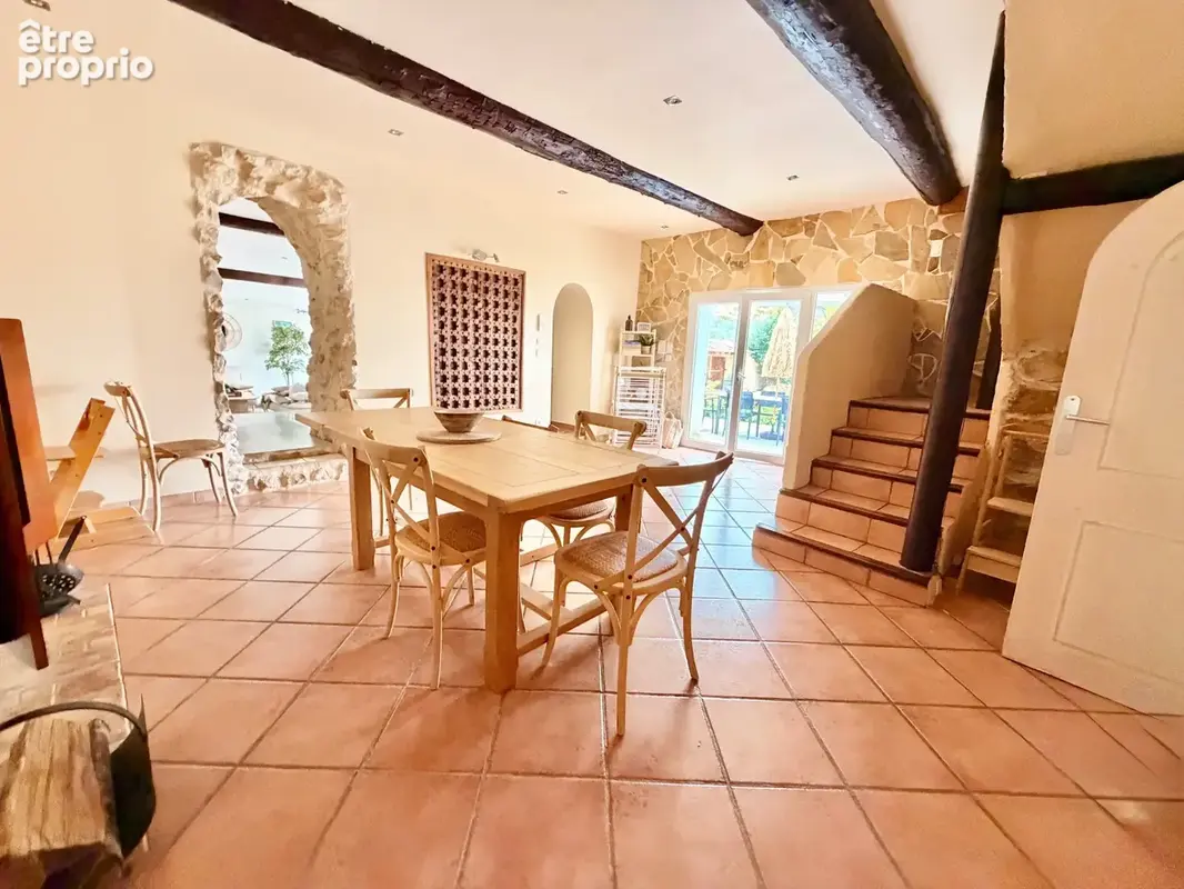 Coudoux   Maison T4 en pierre avec piscine et jardin arboré - photo 8