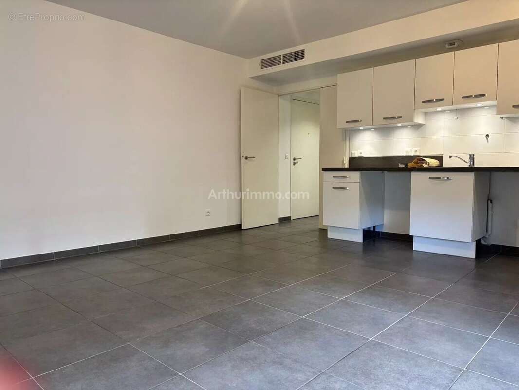 Appartement à CAGNES-SUR-MER