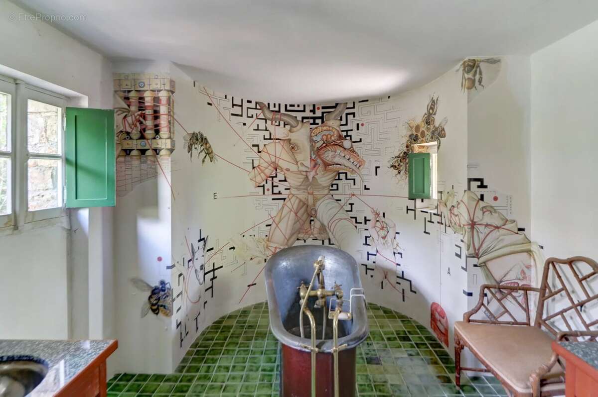 Maison à BAGNOLS-EN-FORET