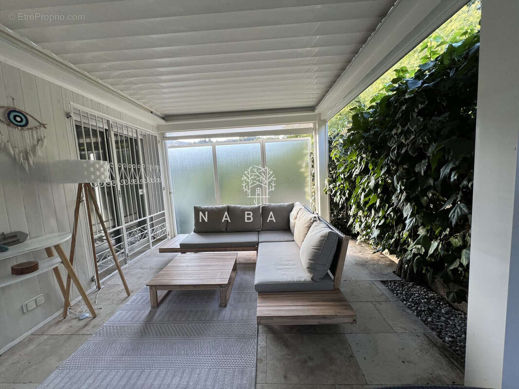 Appartement à PEGOMAS