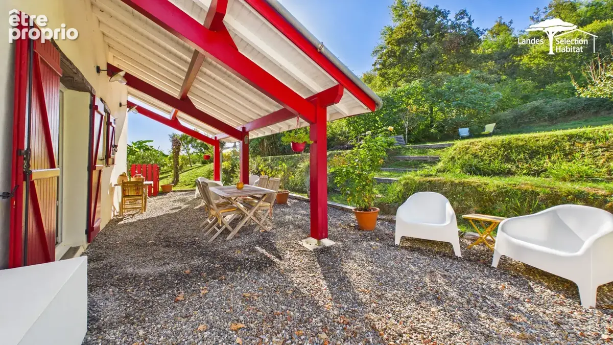 Maison de caractère au calme absolu sur 2,4 hectares  Bâtisse de 1810 rénovée avec soin - photo 4