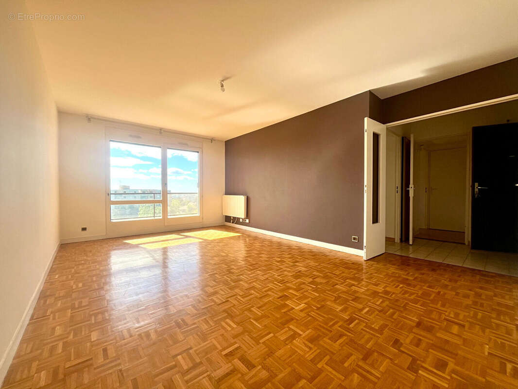 Appartement à TALANT