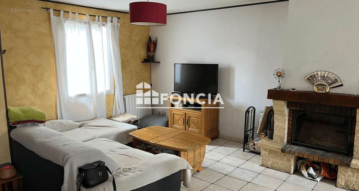 Maison à BONNIERES-SUR-SEINE