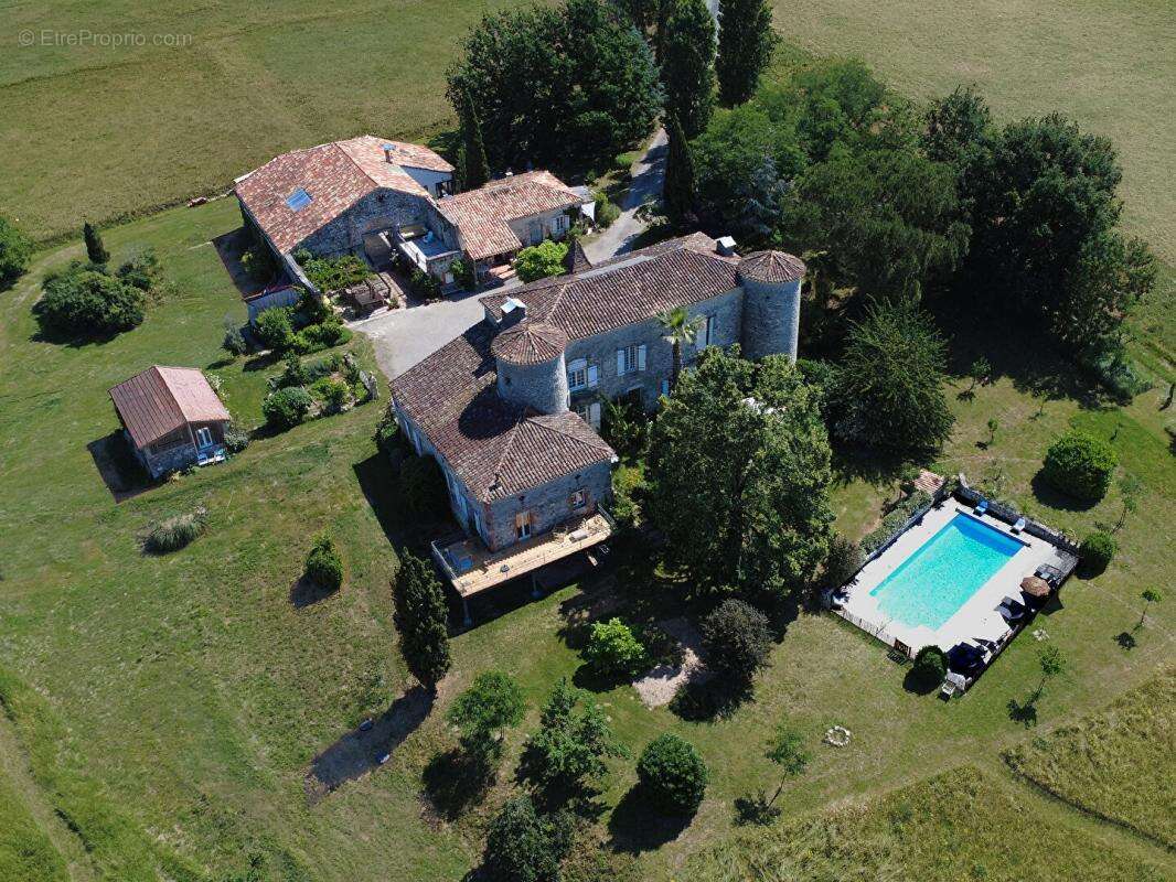 Maison à VILLENEUVE-SUR-LOT