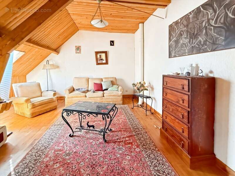 Maison à CHATELLERAULT