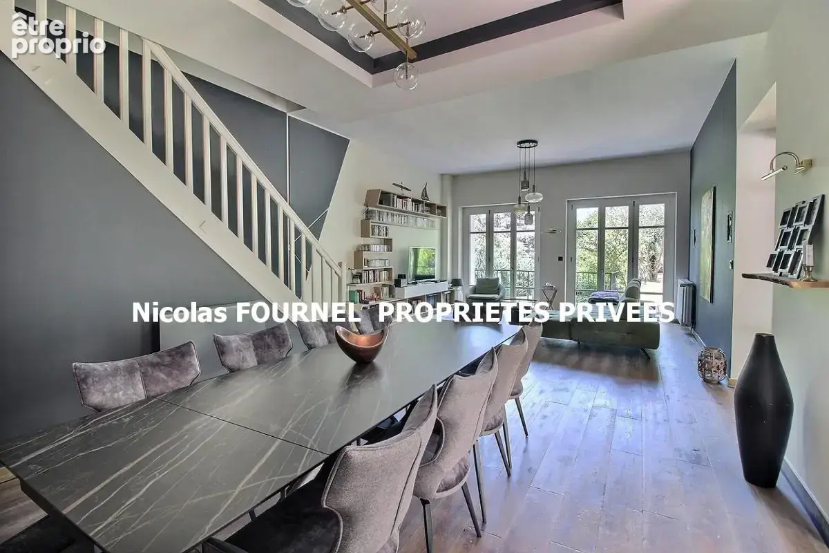 Saint Etienne 42100 Quartier paisible et recherché Appartement Saint Etienne 141 m2 - photo 2