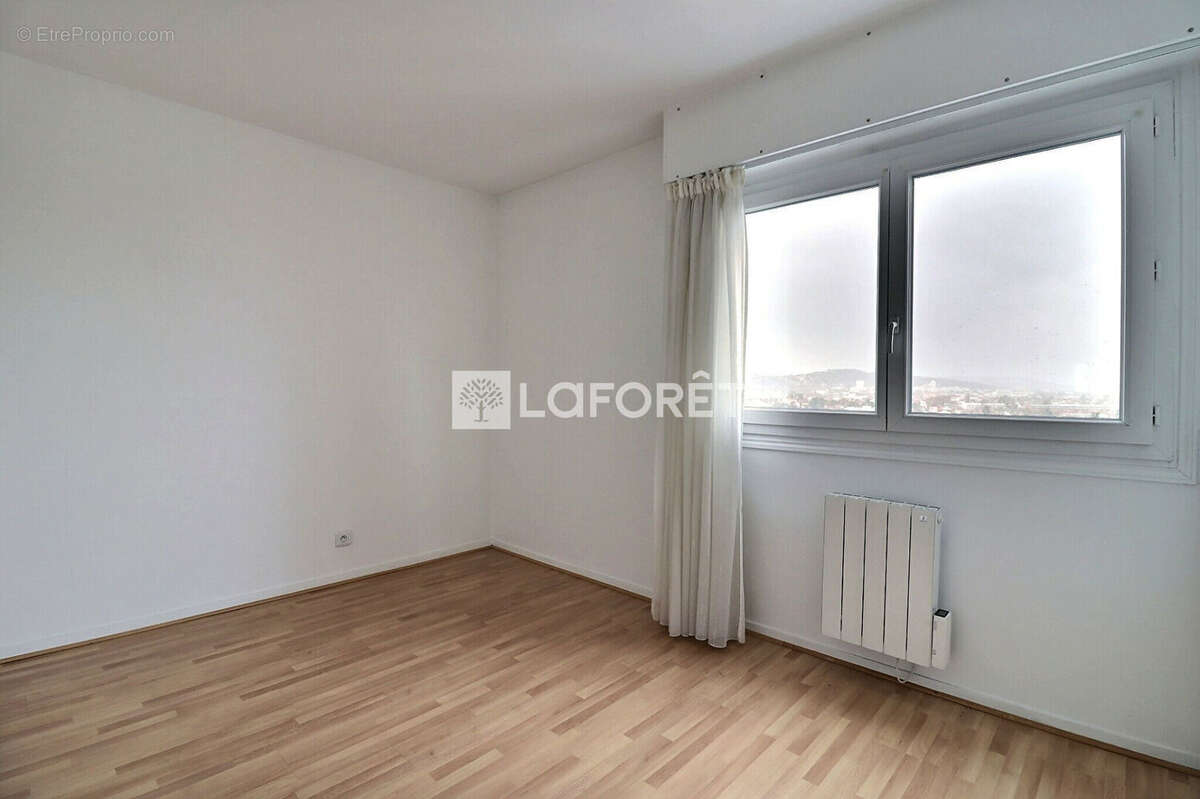 Appartement à SAINT-GRATIEN