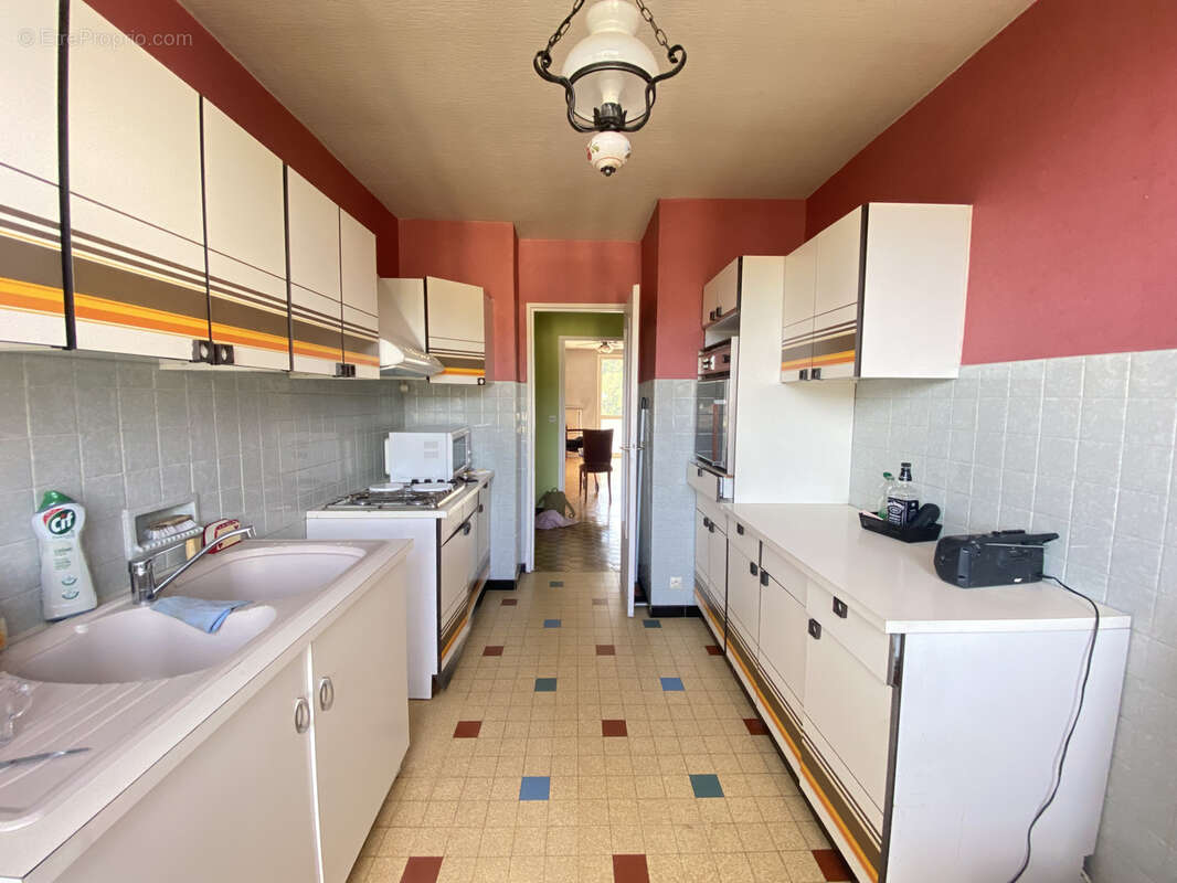 Appartement à SAINT-ETIENNE