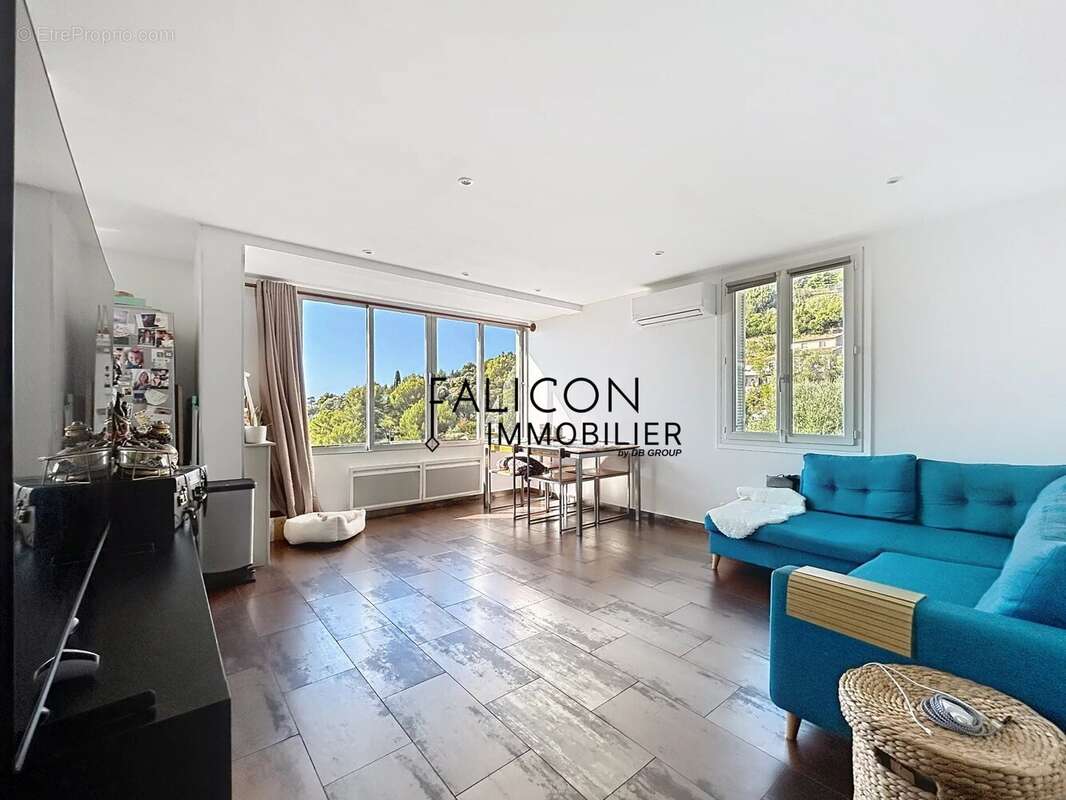 Appartement à FALICON