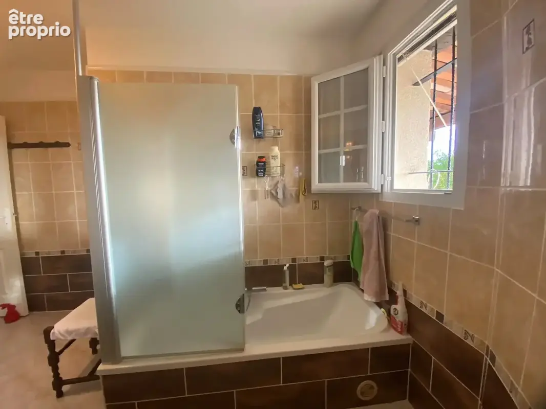 Draguignan : Maison 160 m2 , terrain 2.600 m2 - photo 17