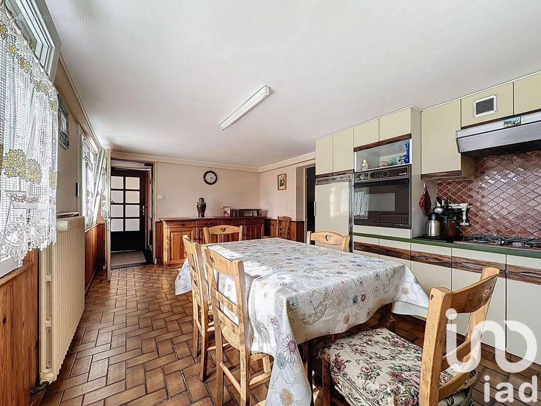 Photo 6 - Maison à LA CHAPELLE-LAUNAY