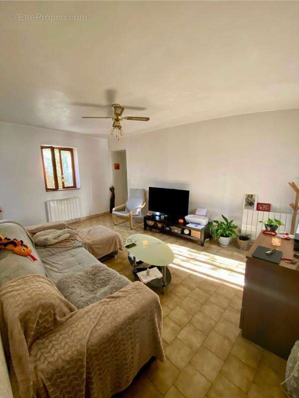 Appartement à SALON-DE-PROVENCE