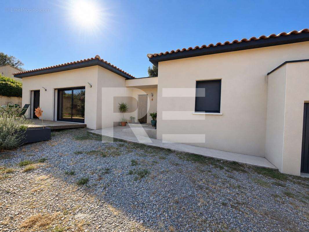 Villa contemporaine, de plain pied 114m2, piscine sur 1100m2 - photo 8